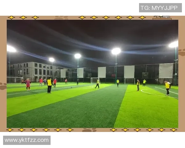 南昌室内足球场全新开放体验多样化足球活动尽享运动乐趣