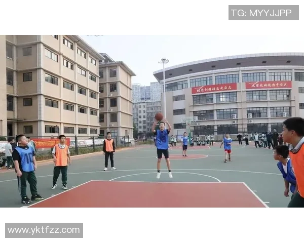南京大学城篮球热潮兴起学生们的青春与梦想在这里交汇